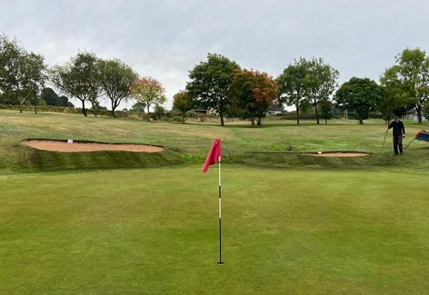 golf green flag sml